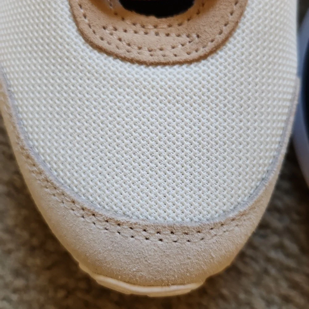 Puma White and Beige Athletic Shoes - Picture 2 of 8